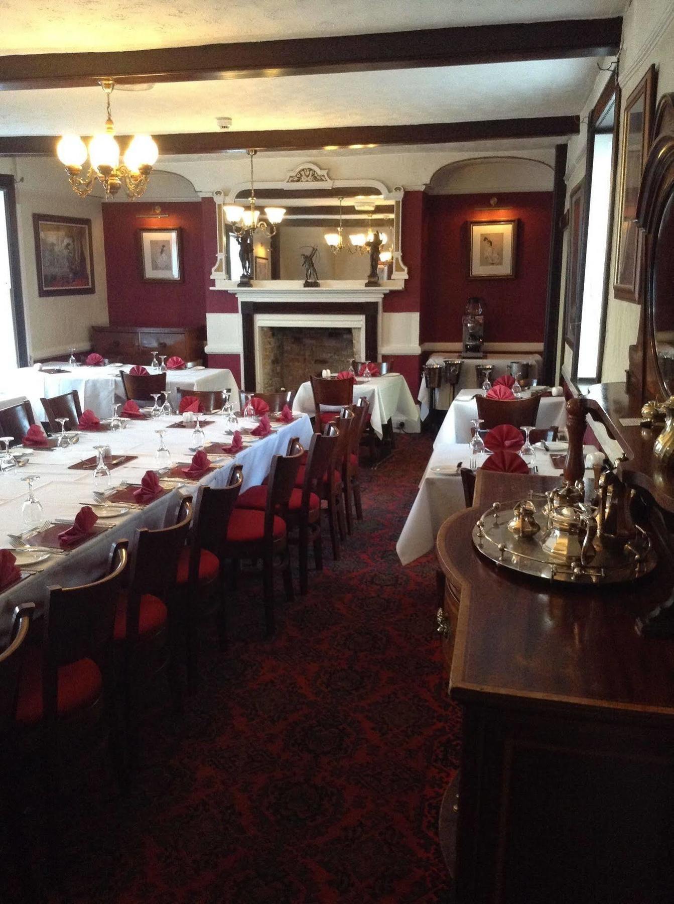 The Crown Hotel Mundford Zewnętrze zdjęcie