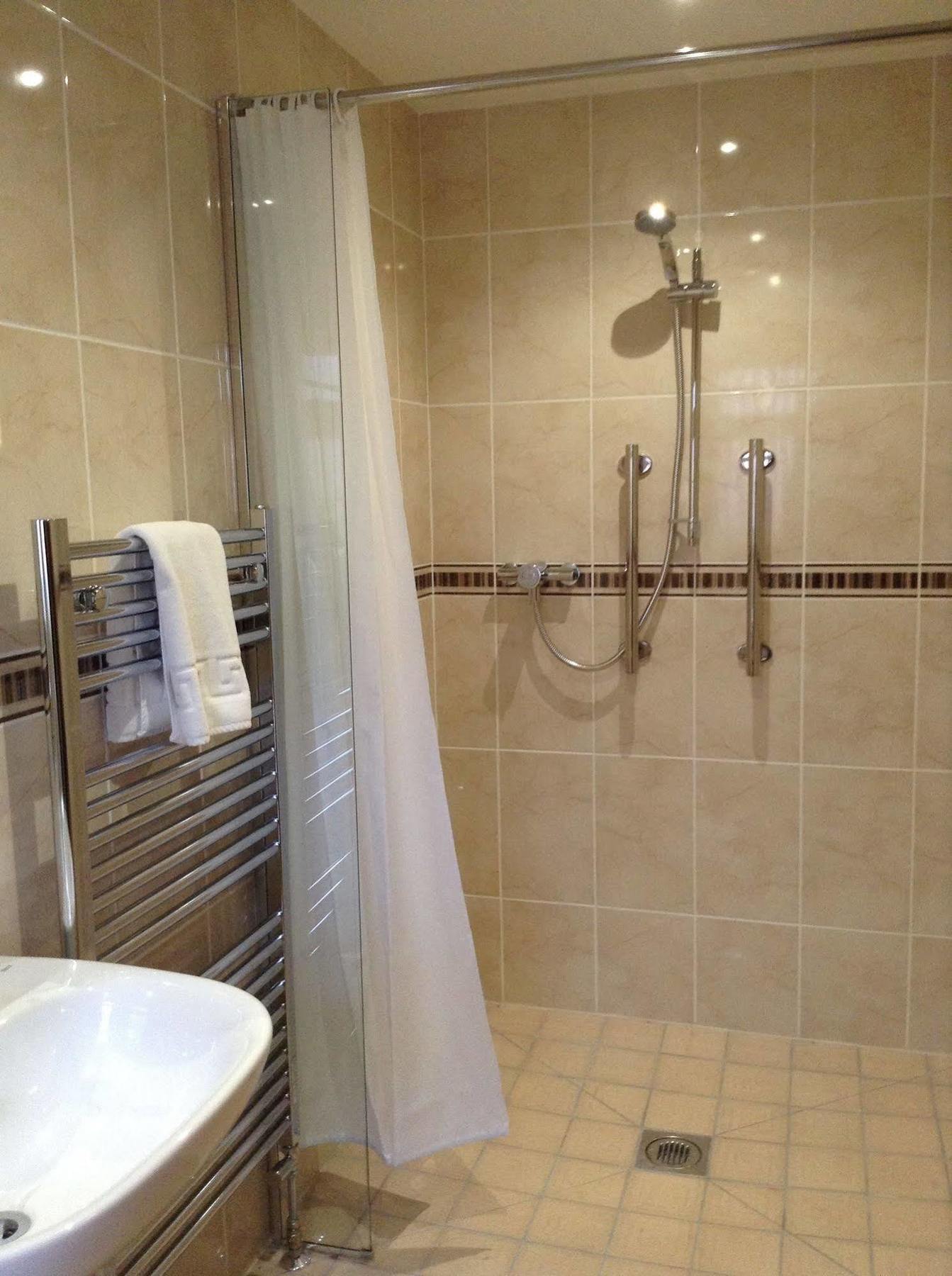 The Crown Hotel Mundford Zewnętrze zdjęcie